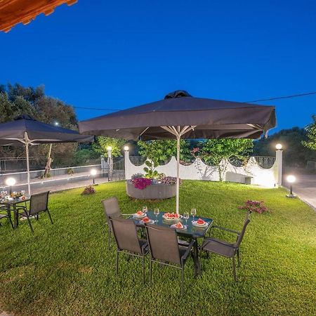 Afroditi Holiday Home - Blue Apartment Svoronata Dış mekan fotoğraf