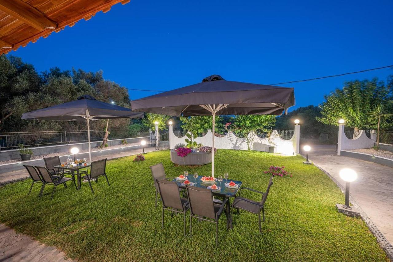 Afroditi Holiday Home - Blue Apartment Svoronata Dış mekan fotoğraf