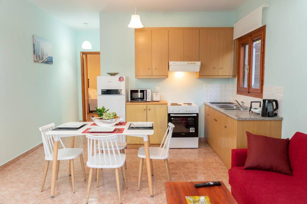 Afroditi Holiday Home - Blue Apartment Svoronata Dış mekan fotoğraf